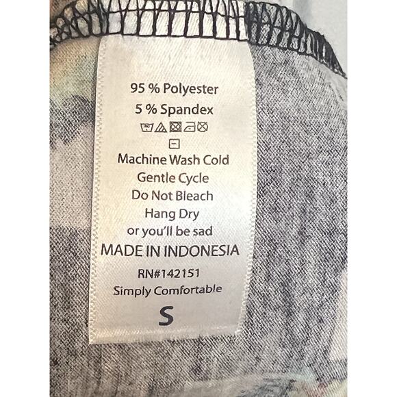 LuLaRoe Julia Dress Size Small NWT Black White Tribal Bodycon Fast Shipping - Picture 6 of 8